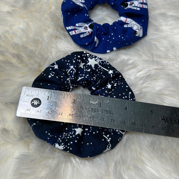 ❤️ Handmade Space Scrunchie Set - Picture 4 of 5